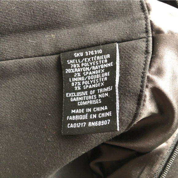 Le Chateau Black Pencil Skirt NWOT - Picture 5 of 7